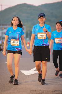 BIB: 8834, 8835, 8562
                            <button type="button" onclick="openModal(3392319)" class="btn btn-primary btn-sm float-right btn-popup" data-toggle="modal" data-target=".modal-high-quality">
                        <i class="fas fa-shopping-cart"></i> Add to Cart
                    </button>
                                            <button type="button" onclick="isThisMe(3392319, true)" class="btn btn-success btn-sm float-right btn-popup btn-isme hidden" data-toggle="tooltip" data-placement="bottom" title="นี่คือรูปของคุณใช่ไหม คลิกที่นี่เพื่อเอาเข้าอัลบั้ม">
                        <i class="fas fa-plus"></i> Add to album
                    </button>
                    <button type="button" onclick="isThisMe(3392319, false)" class="btn btn-warning btn-sm float-right btn-popup btn-isnotme hidden">
                        <i class="fas fa-ban"></i> Remove from album
                    </button>